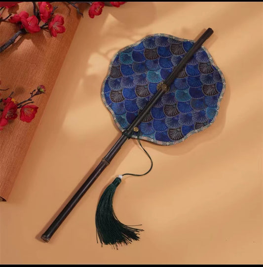 Chinese fan-waist fan