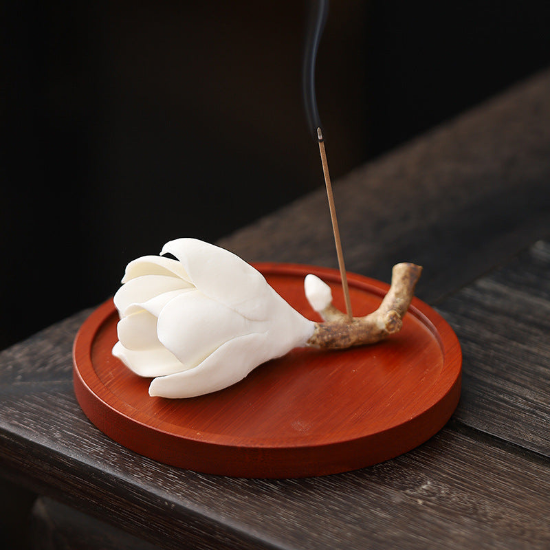 Magnolia Incense Stick Chinese Style Handmade Ceramic Pinch Flower Incense Holder Zen Incense Burner Home Decoration Sandalwood Incense Burner