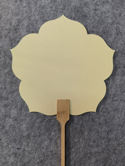 Chinese painting-fans. One side has Chinese painting, the other side can be customized by yourself