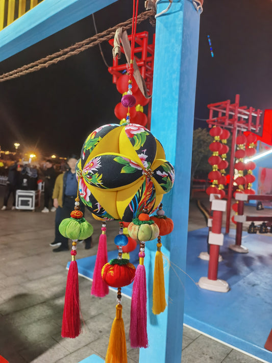 Xinyang Festival Market Cloth Puppet