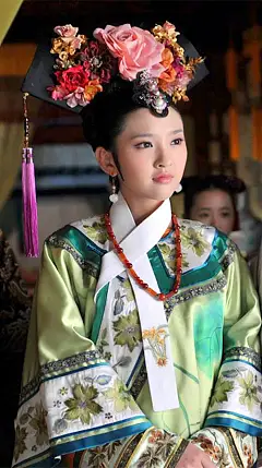 Chinese Costum Photos