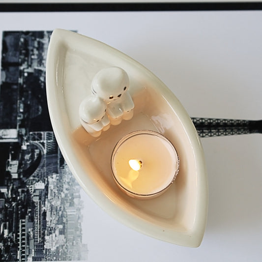 Cross-Border Boat Aromatherapy Candle Cup Cute Couple Cat Wax Baking Hand Candlestick Holiday Atmosphere Light Decoration Candlestick