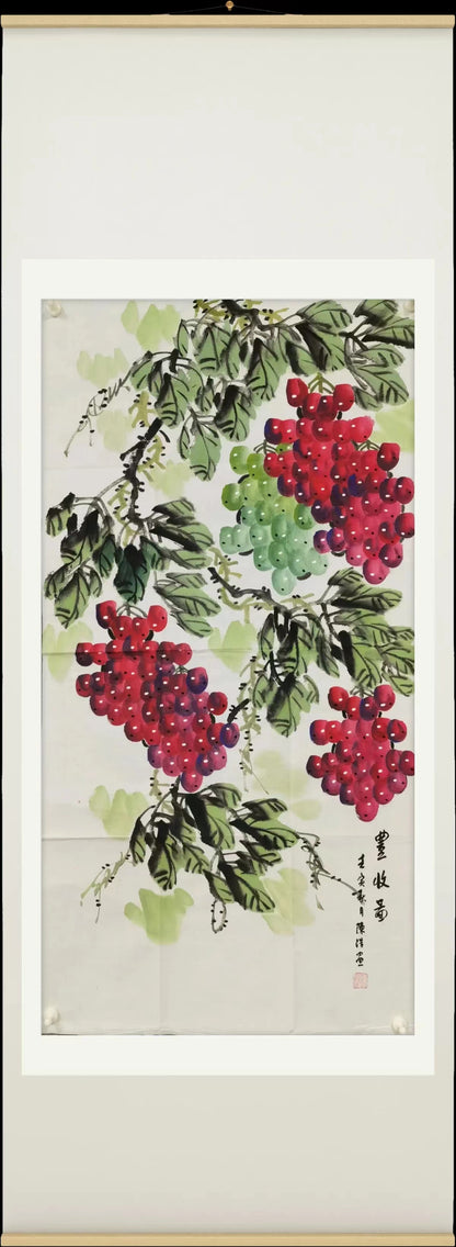 Chinese paiting- grapes.  bumper harvest, wish for more children and more happiness.Wedding gift. Gift for pregnant ladies and farmers.